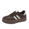 2026 Zapatos Blancos Mujer Otoño Nuevo Estilo Coreano ins Estudiante Femenina Casual Deportivos Versátiles Zapatos de Tabla Estilo Urbano F8875