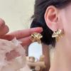 Pendientes plisados únicos para mujer, diseño de nicho, de alta gama, combinables con todo, nuevos pendientes artísticos populares