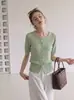 Cárdigan de punto de seda helada de hombro recto camiseta de manga corta para mujer petite verano nuevo estilo top fino con toque francés