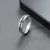 Anel de Fé Banhado a Prata para Homens, Design Moderno de Cruz Única, Anel Minimalista de Dedo Indicador de Nicho Vintage para Autodisciplina, Venda Direta do Fabricante