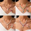 Conjunto de Pendientes y Collar Ovalados con Forma de Gota de Agua Incrustados de Diamantes, Exquisita Cadena para Clavícula de Moda Europea y Americana, Joyería de Lujo Ligero y de Alta Gama para Mujeres