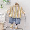 Traje de Bebé Verano Manga Corta Ropa Infantil Estilo Coreano Niños Rayas de Dibujos Animados Camisa Excavadora Pantalones Cortos de Manga Corta Traje de Dos Piezas Moderno