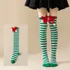 Calcetines Altos de Rayas Finas Hermosos para Piernas de Mujer, Calcetines de Fiesta Europeos y Americanos de Halloween y Navidad con Lazo Transfronterizo y Bola de Piel