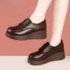 Sapatos Femininos com Salto Anabela Corte Profundo 2026 Outono Novo Estilo Britânico Sola Grossa Bico Redondo Cadarço Sapatos Mãe Salto Alto Sola Macia