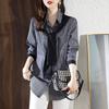 Diseño de Primavera y Otoño 2026 Camisa Única y Distintiva Talla Grande para Mujer Chal Falso de Dos Piezas Camisa Rayada Top Patchwork