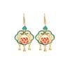 [Marea Nacional Nuevo Estilo] Estilo Palacio Belleza Clásica Loto Esmalte Frío Juego con Jade Imitación Ruyi Candado de la Paz Aretes con Borla