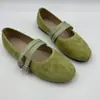 Zapatos Mary Jane de Gamuza Nuevos Primavera/Otoño 2026 para Mujer Punta Redonda Suela Plana Correas de Doble Hebilla Retro Franceses Versátiles Zapatos Individuales Venta al por Mayor