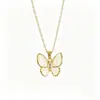 Nuevo Collar Minimalista de Acero de Titanio con Colgante de Mariposa y Concha Blanca para Mujer, Joyería de Clavícula Única y Versátil con Circonita Exquisita, Estilo de Lujo Ligero