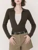 Suéter Tejido de Estilo Vintage Old Money con Solapa, Falso Dos Piezas, Nuevo Otoño 2026 para Mujer, Ajuste Delgado, Versátil, Elegante