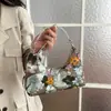 Bolso de mano con cadena de estilo chino nuevo al por mayor para mujer, Bolso de hombro con bordado de flores nuevo Otoño 2026, Bolso de axila de moda