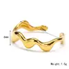 Estilo INS transfronterizo lujo ligero alta calidad variedad anillo abierto de acero de titanio femenino nicho temperamento anillo chapado en oro ajustable