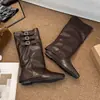 Botas longas de duas vias removíveis com aumento de altura para mulheres 2026 novas botas estilosas de bico quadrado com fivela empilhadas botas de motocicleta femininas