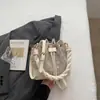 Bolso Cubo Off-White para Mujer 2026 Nuevo Estilo Cierre de Cordón Correa Tejida Gran Capacidad Estilo Coreano Bolso de Hombro Cruzado para Viajes