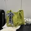Bolso de Hombro de Moda para Mujer, Nuevo Modelo 2026, Sencillo y Casual, Gran Capacidad, Elegante para el Trabajo y los Viajes Diarios, Bolso Tote de Mano