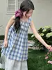 Vestido Chaleco a Cuadros Retro para Niñas Falda de Encaje Estilo Verano 2026 Estilo Vacaciones Vestido Delgado con Tirantes Franceses