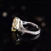 Shake Voice Live Explosions Raydean Cutter Asche Anillo de Diamante Amarillo Diamante Amarillo Europeo y Americano Creativo Color Tesoro