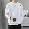 Moletom masculino para primavera e outono, top bordado da moda, camiseta estilosa de manga longa com gola redonda, novo modelo 2026, camiseta de base