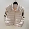 Novo Colete de Penas Quente com Gola Alta Canelado para Outono/Inverno 2026 para Mulheres, Peça de Roupa Externa Versátil sem Mangas, Gilete com 90% de Penas de Pato Branco, Quente