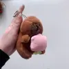 Celebridad de internet lindo capibara capibara colgante peluche juguete muñeca bolsa colgante llavero Muñeca Muñeca