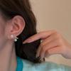 Aretes de Otoño e Invierno de Alta Gama Aretes de Lazo con Perlas Aretes de Moda Coreana Elegante Popular con Colgante para Mujer