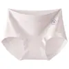 2026 Nueva Clase A Algodón Puro 60S Algodón Peinado Ropa Interior Femenina Antibacteriana Cintura Media Talla Grande Cómodo Bragas para Chicas Jóvenes