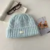 Gorro Pequeño de Punto para Mujer que Muestra la Cara para Otoño e Invierno Estilo Coreano Circunferencia de Cabeza Grande Protección para los Oídos Gorro Cálido de Lana Gorro Simple Baotou