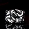 Acero Guerrero Joyería exagerada europea y americana al por mayor Anillo abierto de acero inoxidable para hombre Anillo popular de garra de dragón de personalidad