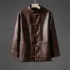 Otoño e Invierno Nuevo Estilo Chino Casual Chaqueta de Cuero PU Diseño de Nicho para Hombre Hebilla Artesanía en Cuero Hecha a Mano Talla Grande Traje Tang