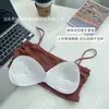 Sujetador sin tirantes de una pieza sin costuras Xinxin Sudeste Asiático Más vendido con espalda bonita y estilo de camisola acanalada para mujer