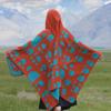Fotografía de viajes de otoño e invierno estilo étnico chal bufanda con capucha de pastizal capa capa exterior de Yunnan para mujer en stock al por mayor