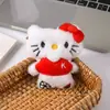 Chaveiro Fofo de Pelúcia Gato Kt Jogando Futebol Pingente de Bolsa Acessório de Mochila Presente/Brinde da Copa do Mundo 2026