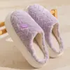 Pantufas de Algodão 2025 para Mulheres, Outono e Inverno para Casa Quentes para Uso Externo, Casais Antiderrapantes, Sapatos de Algodão Aveludados de Sola Grossa para Estudantes Masculinos Atacado