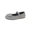 Zapatos Mary Jane de Estilo Retro Francés con Pedrería para Mujer, Primavera 2026, Tacón Oculto, Correa Única, Adecuados para Combinar con Faldas, Zapatos de Boca Baja de Una Sola Correa