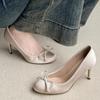Zapatos Mary Jane Estilo Francés para Usar Afuera, Boca Exquisitamente Baja, Punta Redonda, Moño, Tacones de Aguja y Faldas, 2025