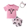 Conjunto de roupa infantil para meninas, verão, manga curta, rosa, estampa de vaca de desenho animado, top + shorts + faixa de cabelo, três peças