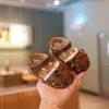 Sandalias de Verano de Moda para Niñas 2026, Zapatos Cerrados para Bebés, Suela Suave, Sandalias de Princesa para Bebés y Niños Pequeños