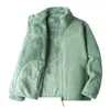 Jaqueta com Capuz Oli de Lã Double Face de Alto Peso para Outono/Inverno 2026 Feminina, Forrada com Fleece, Engrossada, Manga Longa, Fechamento com Zíper, Roupa Esportiva