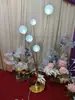 Novos adereços de casamento borboleta de ferro pássaro guia de estrada salão de casamento decoração de palco T layout de lâmpada de chão luminosa