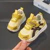 2026 Nuevos Zapatos para Niños Zapatos de Bebé Zapatos para Padres e Hijos Zapatos Deportivos Zapatos Casuales Primavera Unisex Antideslizantes Resistentes al Desgaste Zapatos para Niños