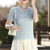 Estilo nuevo de verano algodón puro cuello camisero casual manga corta tejido calado moda torsión delgado corte ajustado camiseta top para mujer