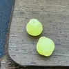 Colgante de Cera de Abeja de Segunda Generación Pequeños Accesorios DIY Hecho a Mano Resina Flor de Loto Gota Cadena de Cuentas de Calabaza Pulsera Hebilla Segura Colgante