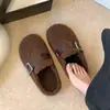 Pantuflas de Medio Uso Peludas con Hebilla Retro Cubre-Dedo Otoño/Invierno Planas Perezosas Calzado para el Hogar Versátil Felpa Zapatos Birkenstock