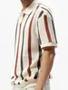 Polo de Manga Corta con Malla Calada Estilo Coreano con Rayas de Contraste para Hombre Verano Moderno Diseño Holgado Casual Tops de Punto