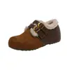Versão em estoque sapatos mule forrados com fleece feminino 2026 novo estilo inverno sola grossa bico fechado sapatos de algodão slip-on chinelos de algodão para exterior