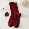 Meias de Pelúcia Cor Sólida Ankora 2024 para Crianças Estilo Coreano I Simples Versátil Meia de Comprimento Médio Meia Longa Outono e Inverno