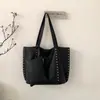 Elegante Bolso Tote Xiaomi Retro con Remaches Gran Capacidad Bolso de Hombro 2026 Nuevo Elegante Bolso de Hombro Único para Viajes Cotidianos Bolso Casual
