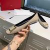 Zapatos individuales de charol estilo celebridad de internet con hebilla cuadrada para mujer, tacón medio grueso, punta cuadrada, tacones altos bajos, estilo commuter, nuevo modelo de primavera 2026
