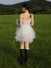 Vestido de novia corto estilo coreano, sensación nicho de alta gama, sesión de fotos al aire libre temática de estudio, minivestido ultraligero de compromiso y registro para mujeres