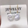 Zhuji Suministro en Vivo Ganchos para Pendientes de Perlas de Agua Dulce Naturales Moda Simple Pendientes de Perlas Barrocas de Gama Alta Pendientes