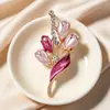 Broche Quente Vendido em Live-Stream, Fivela de Lenço de Seda de Alta Qualidade Estilo Coreano, Broche Moderno com Strass, Alfinete para Casaco, Acessório de Roupa com Pérolas